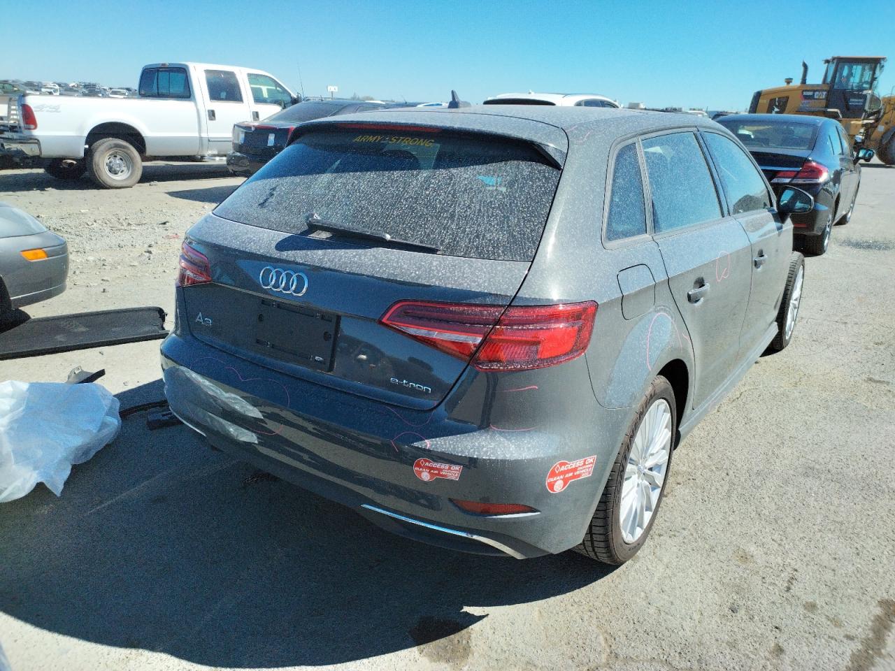 Photo 4 from auction – 2017 AUDI A3 E-TRON with VIN WAUUPBFF3HA047496