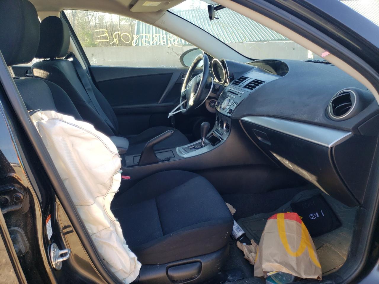 Photo 5 from auction – 2010 MAZDA 3 I with VIN JM1BL1SG9A1311342