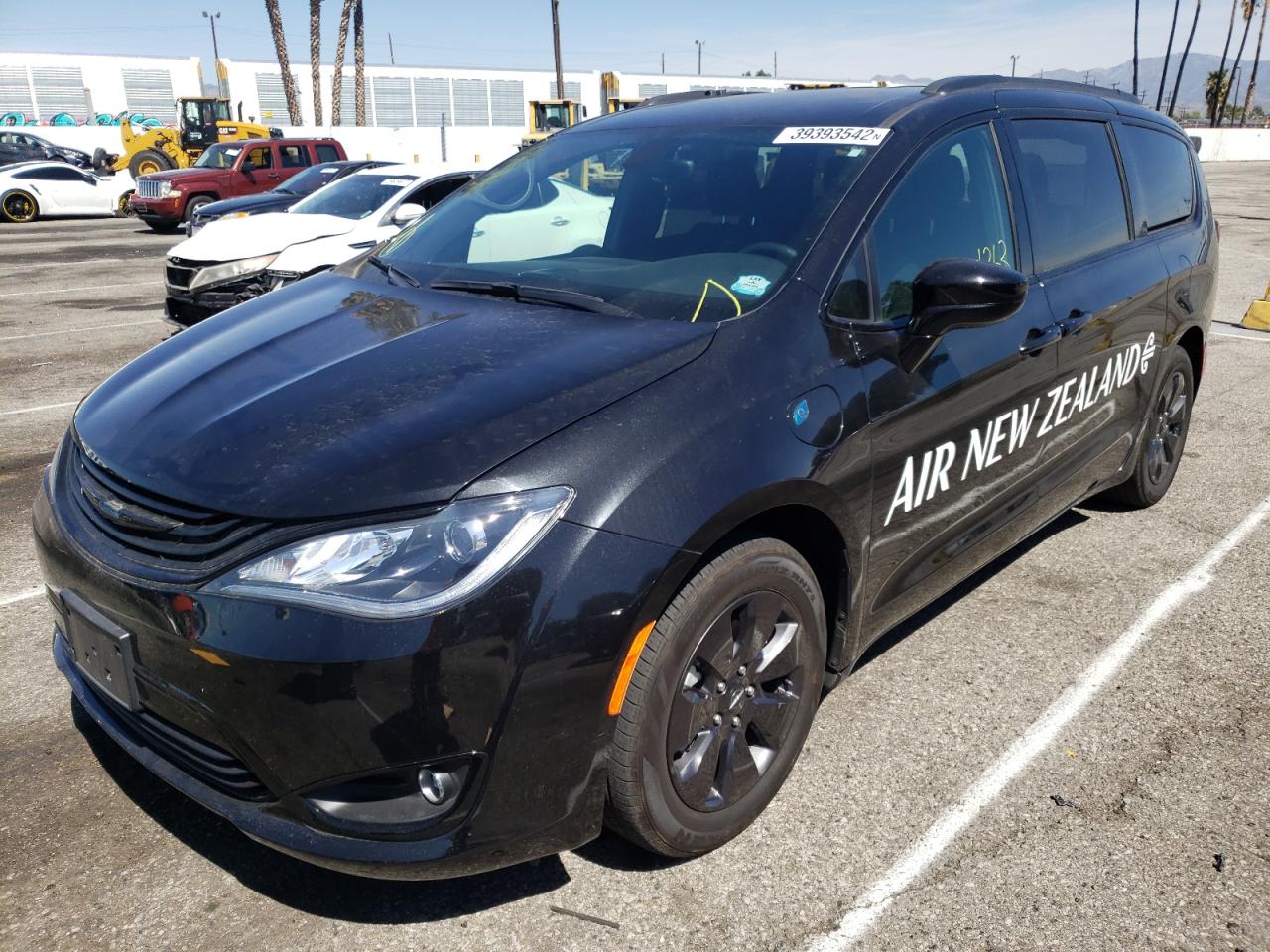 Photo 2 from auction – 2019 CHRYSLER PACIFICA H with VIN 2C4RC1H76KR590297