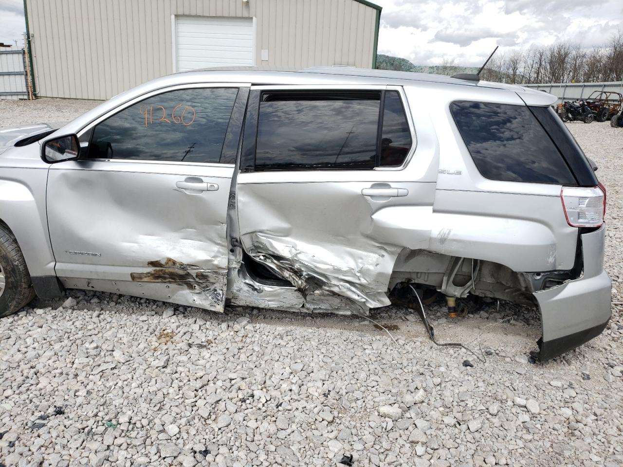 Foto 9 de la subasta – 2016 GMC TERRAIN SL con VIN 2GKALMEK9G6136386