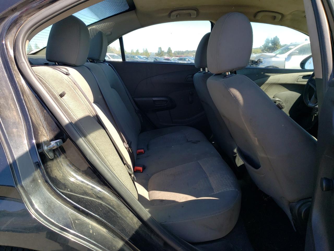 Photo 6 from auction – 2015 CHEVROLET SONIC LS with VIN 1G1JA5SG9F4138638