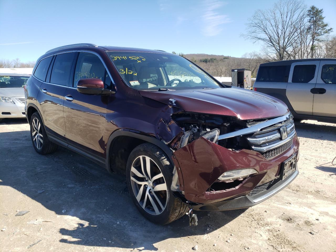 HONDA PILOT ELIT 2017 with VIN 5FNYF6H09HB009785 - Photo from auction