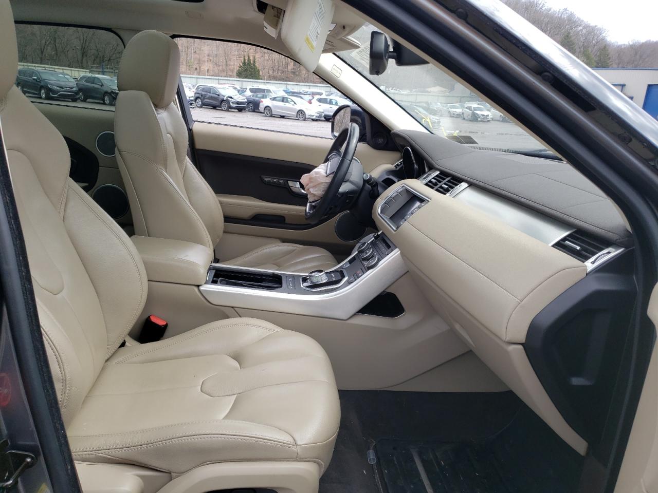 Photo 5 from auction – 2015 LAND ROVER RANGE ROVE with VIN SALVP2BG9FH028714
