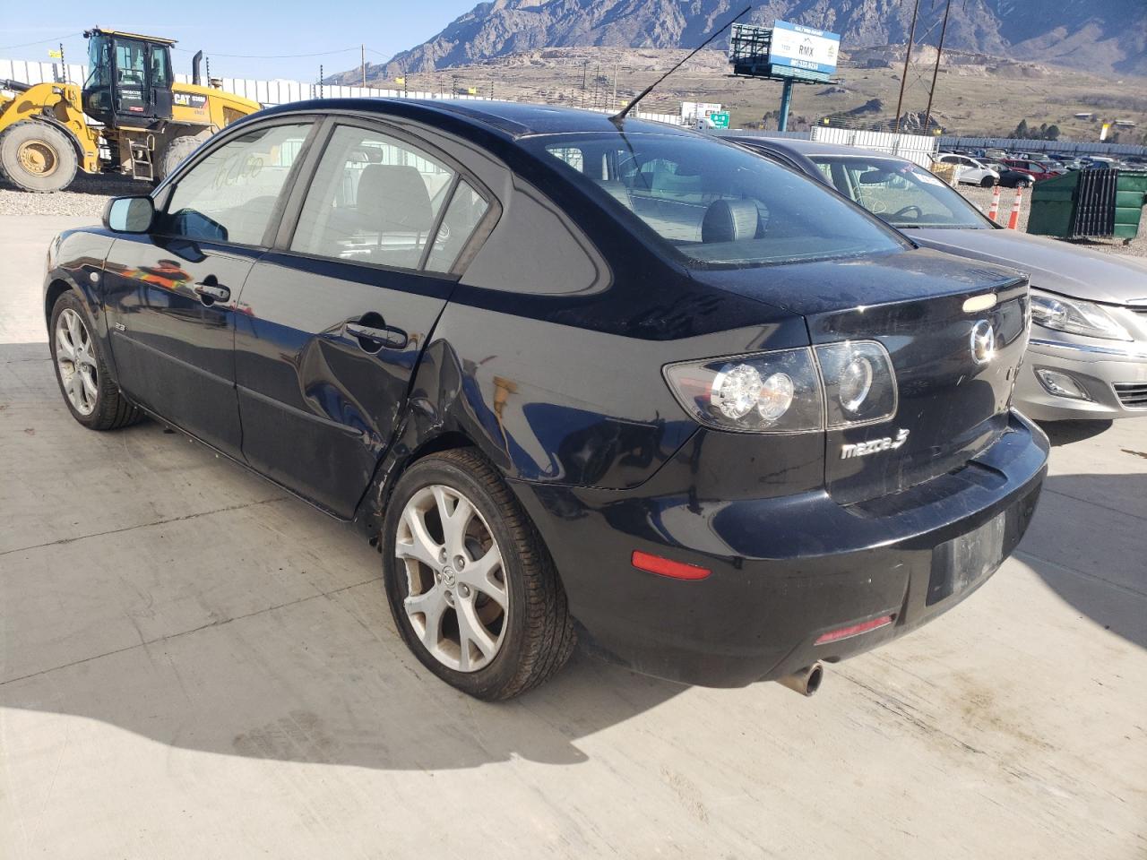 Photo 3 from auction – 2008 MAZDA 3 S with VIN JM1BK323481860372