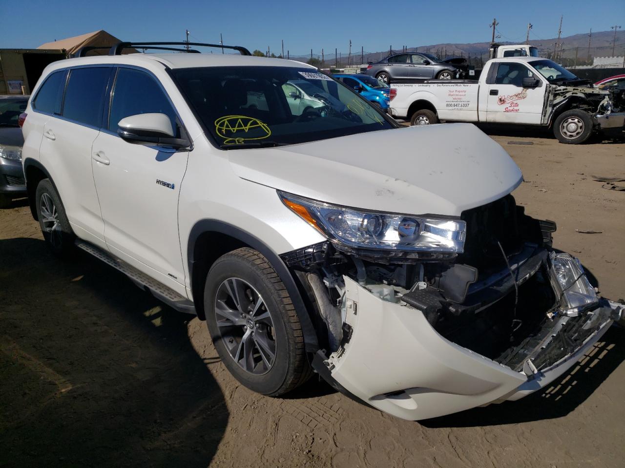 TOYOTA HIGHLANDER 2017 with VIN 5TDBGRFH2HS033676 - Photo from auction