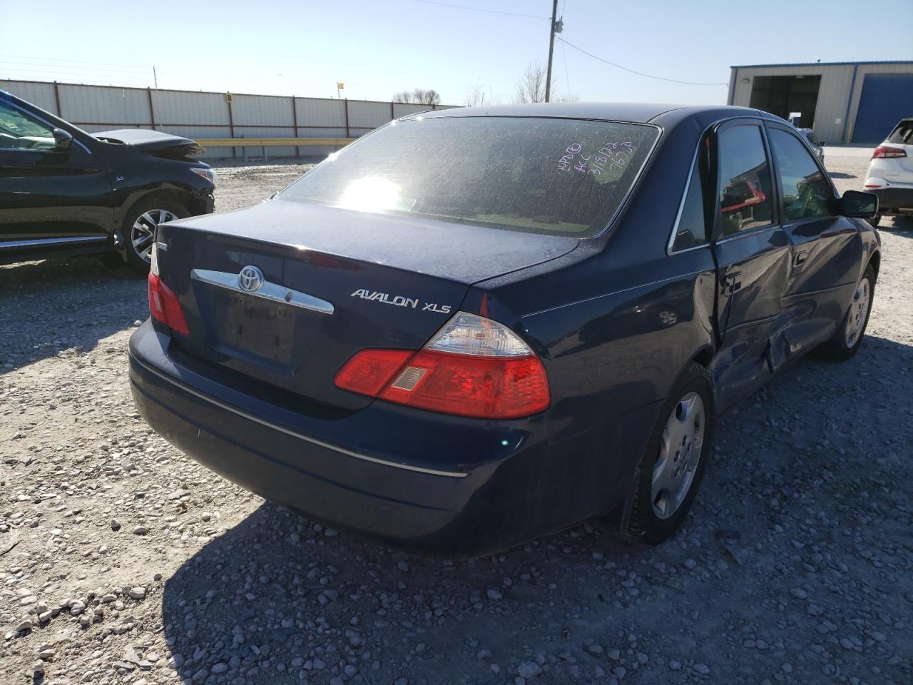 Photo 4 from auction – 2004 TOYOTA AVALON XL with VIN 4T1BF28B44U375439