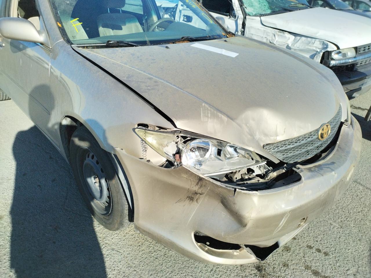 Photo 9 from auction – 2002 TOYOTA CAMRY LE with VIN JTDBE32K220101747