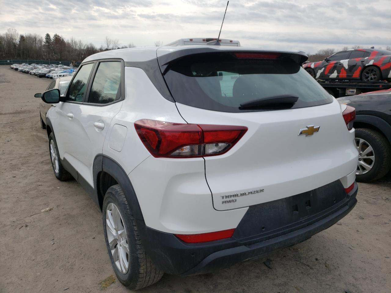 Photo 3 from auction – 2021 CHEVROLET TRAILBLAZE with VIN KL79MNSL9MB030041