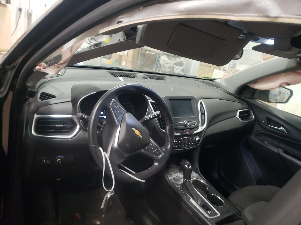 Photo 9 from auction – 2018 CHEVROLET EQUINOX LT with VIN 2GNAXSEV5J6297332
