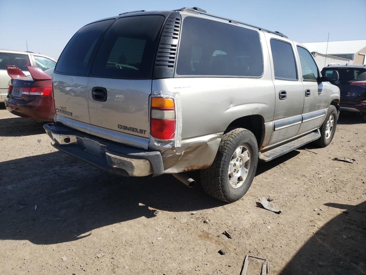 Photo 4 from auction – 2003 CHEVROLET SUBURBAN K with VIN 3GNFK16Z63G304229