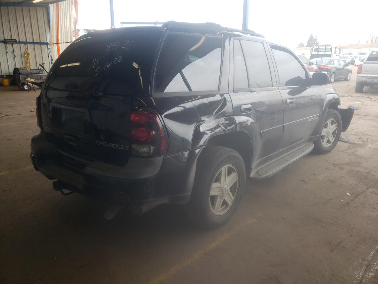 Photo 4 from auction – 2003 CHEVROLET TRAILBLAZE with VIN 1GNDS13S932332565