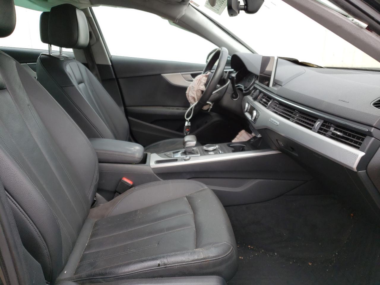 Photo 5 from auction – 2017 AUDI A4 PREMIUM with VIN WAUANAF47HN007285