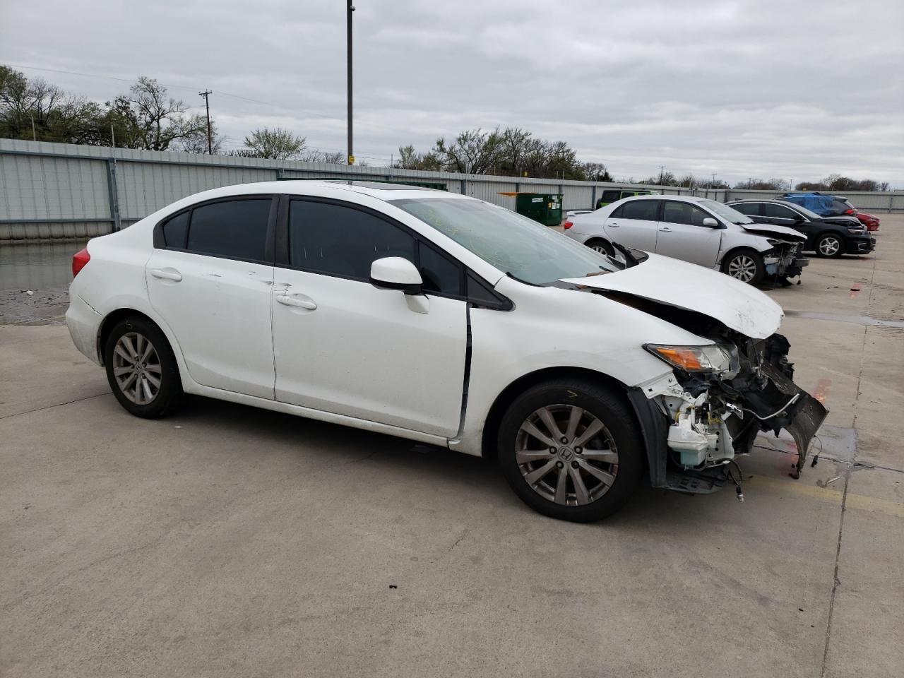 Photo 9 from auction – 2012 HONDA CIVIC EX with VIN 2HGFB2F88CH319211