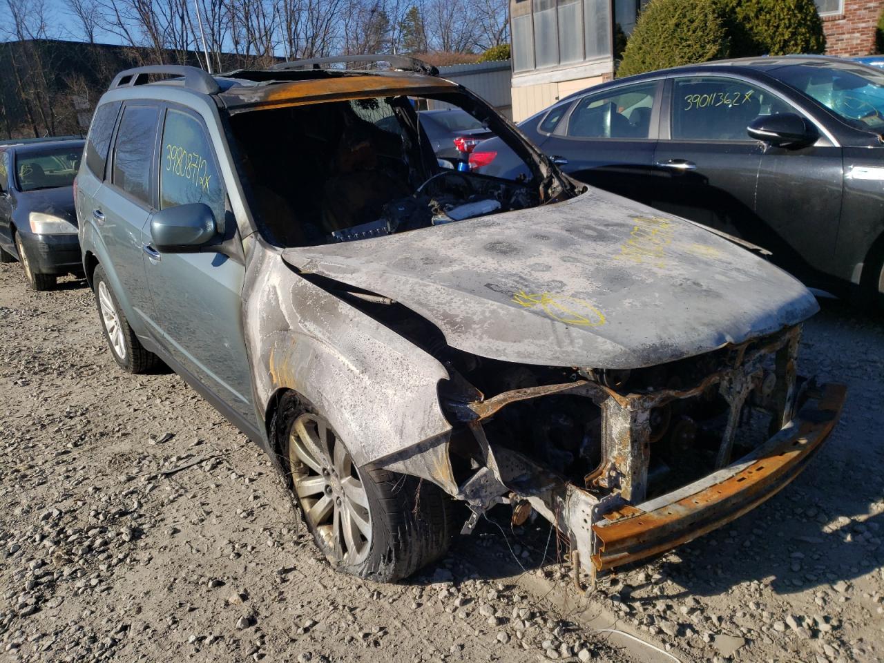SUBARU FORESTER L 2012 with VIN JF2SHAECXCH458209 - Photo from auction