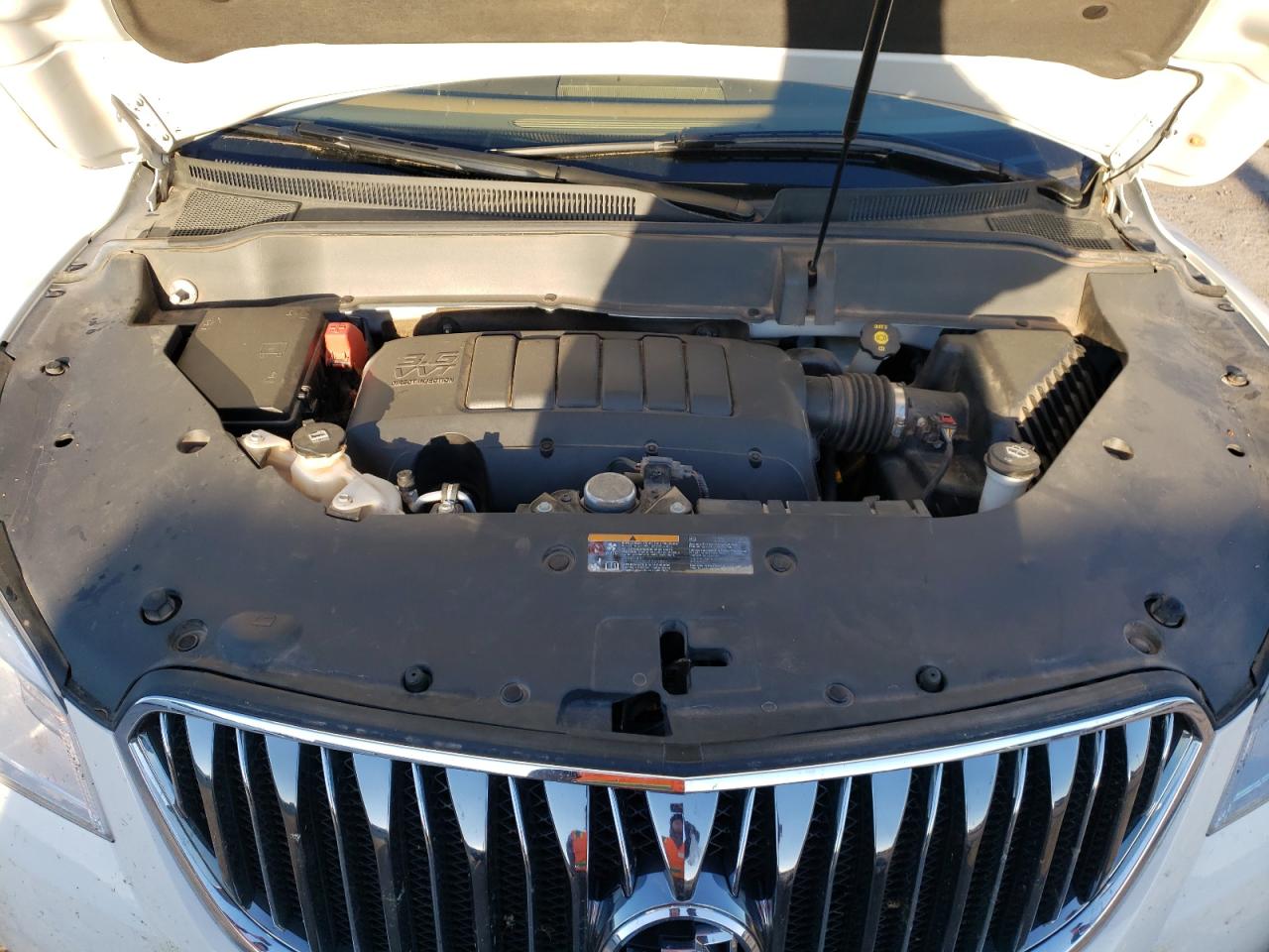 Photo 7 from auction – 2014 BUICK ENCLAVE with VIN 5GAKRBKD2EJ323320