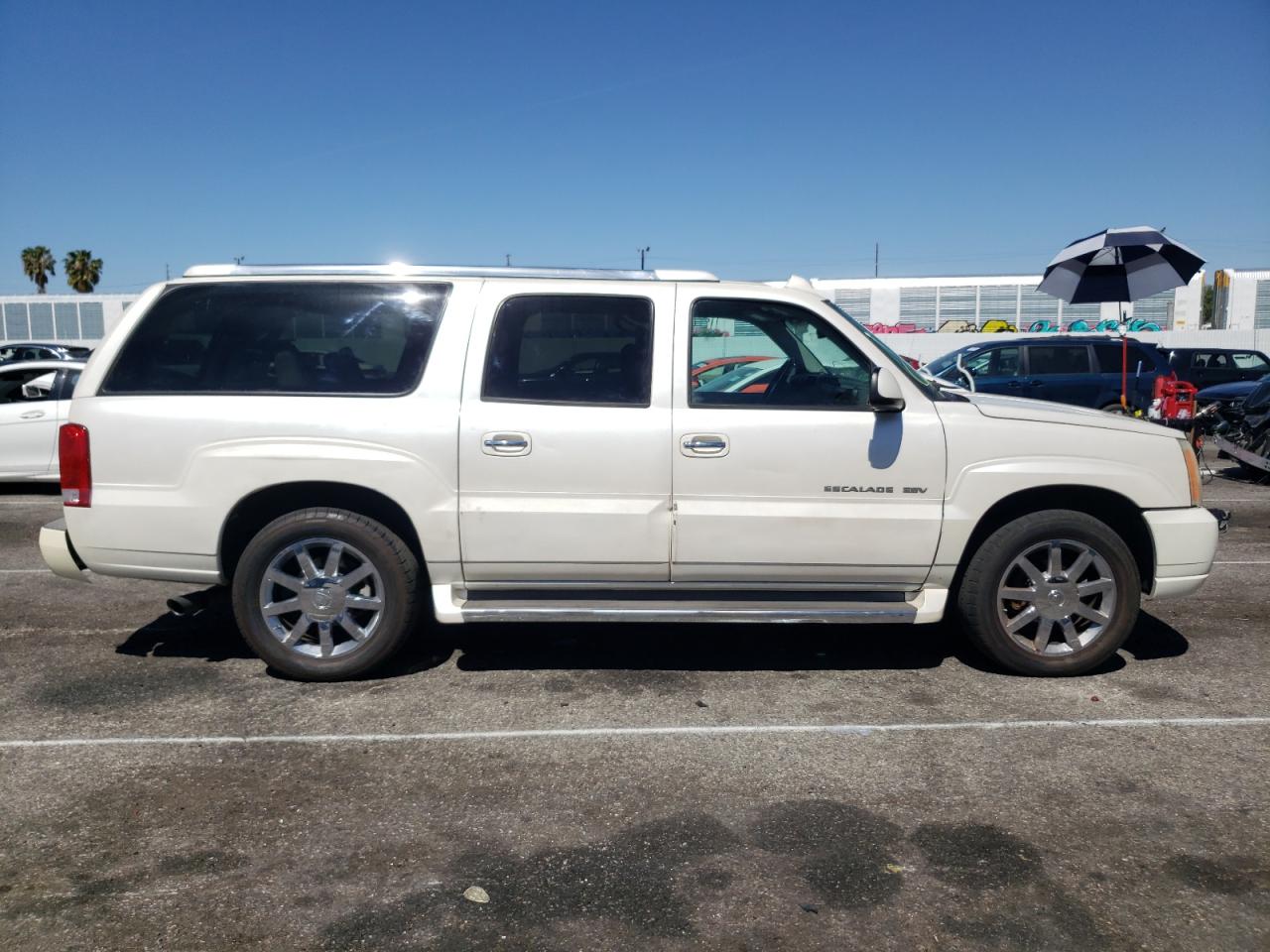 Photo 9 from auction – 2005 CADILLAC ESCALADE E with VIN 3GYFK66N65G220153