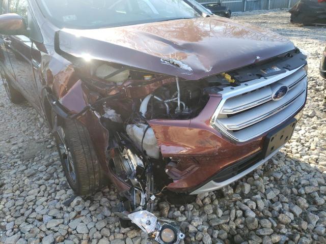 Photo 9 from auction – 2018 FORD ESCAPE SEL with VIN 1FMCU9HD5JUA59550