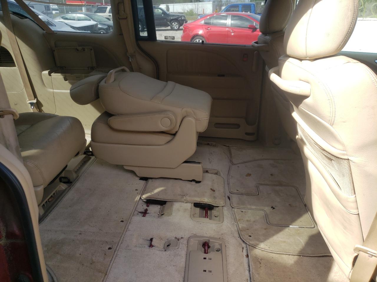 Photo 6 from auction – 2005 HONDA ODYSSEY EX with VIN 5FNRL38625B052831