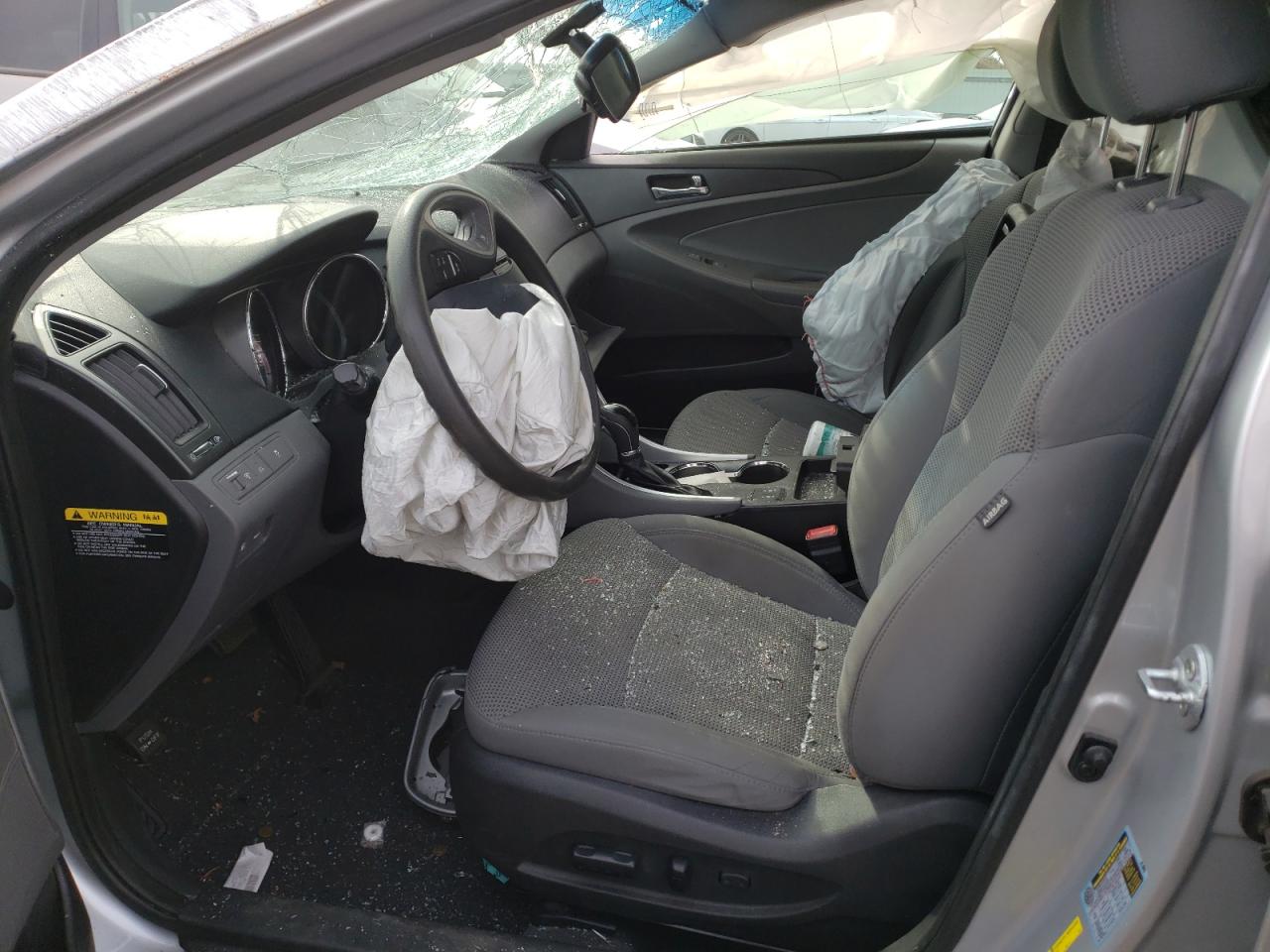 Photo 5 from auction – 2014 HYUNDAI SONATA GLS with VIN 5NPEB4AC1EH822722