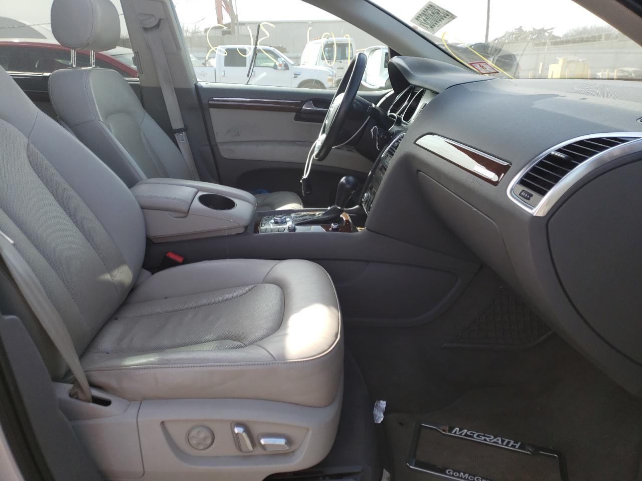 Photo 5 from auction – 2011 AUDI Q7 PRESTIG with VIN WA1DGAFE5BD001656