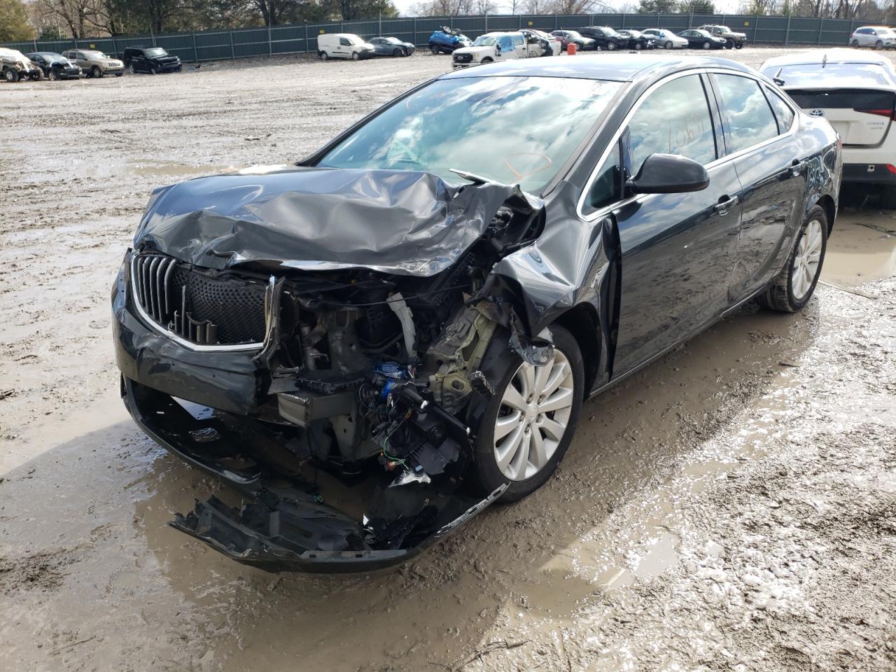 Photo 2 from auction – 2015 BUICK VERANO with VIN 1G4PP5SK3F4175104