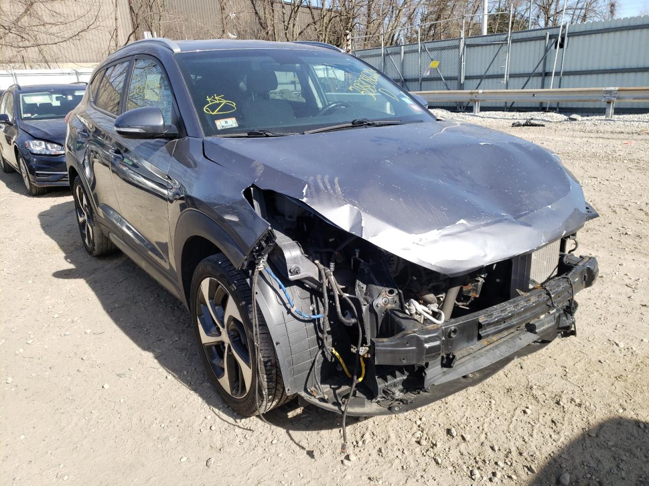 Photo 1 from auction – 2016 HYUNDAI TUCSON LIM with VIN KM8J3CA20GU145180