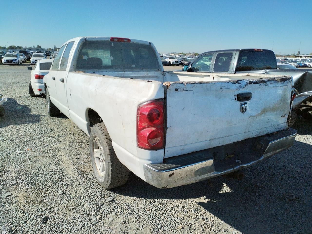 Photo 3 from auction – 2008 DODGE RAM 1500 S with VIN 1D7HA18N88J130674
