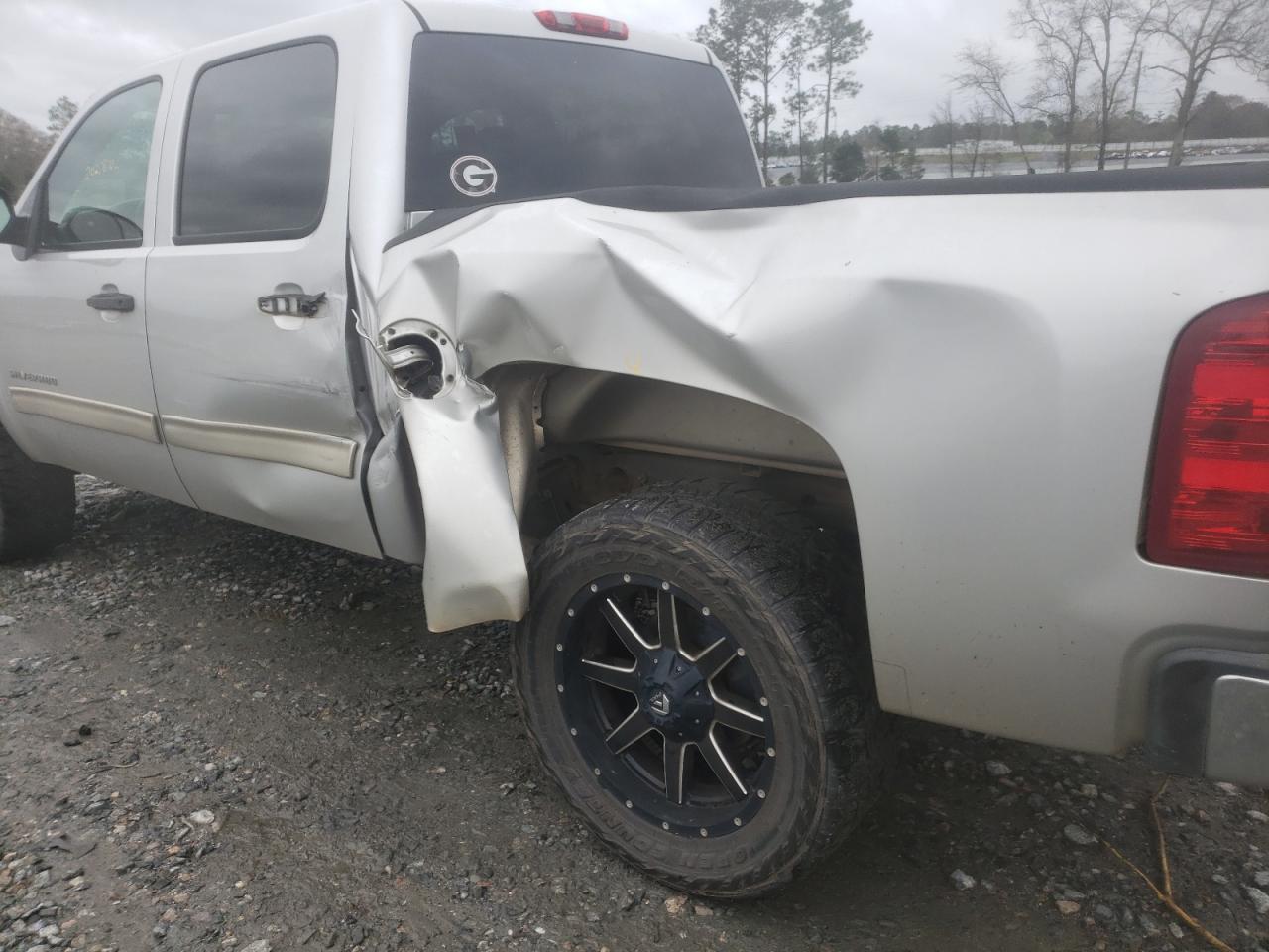 Photo 9 from auction – 2011 CHEVROLET SILVERADO with VIN 3GCPCSEAXBG110023