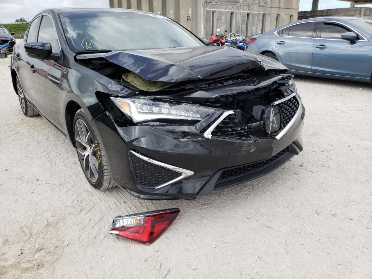 Photo 9 from auction – 2020 ACURA ILX PREMIU with VIN 19UDE2F75LA009912