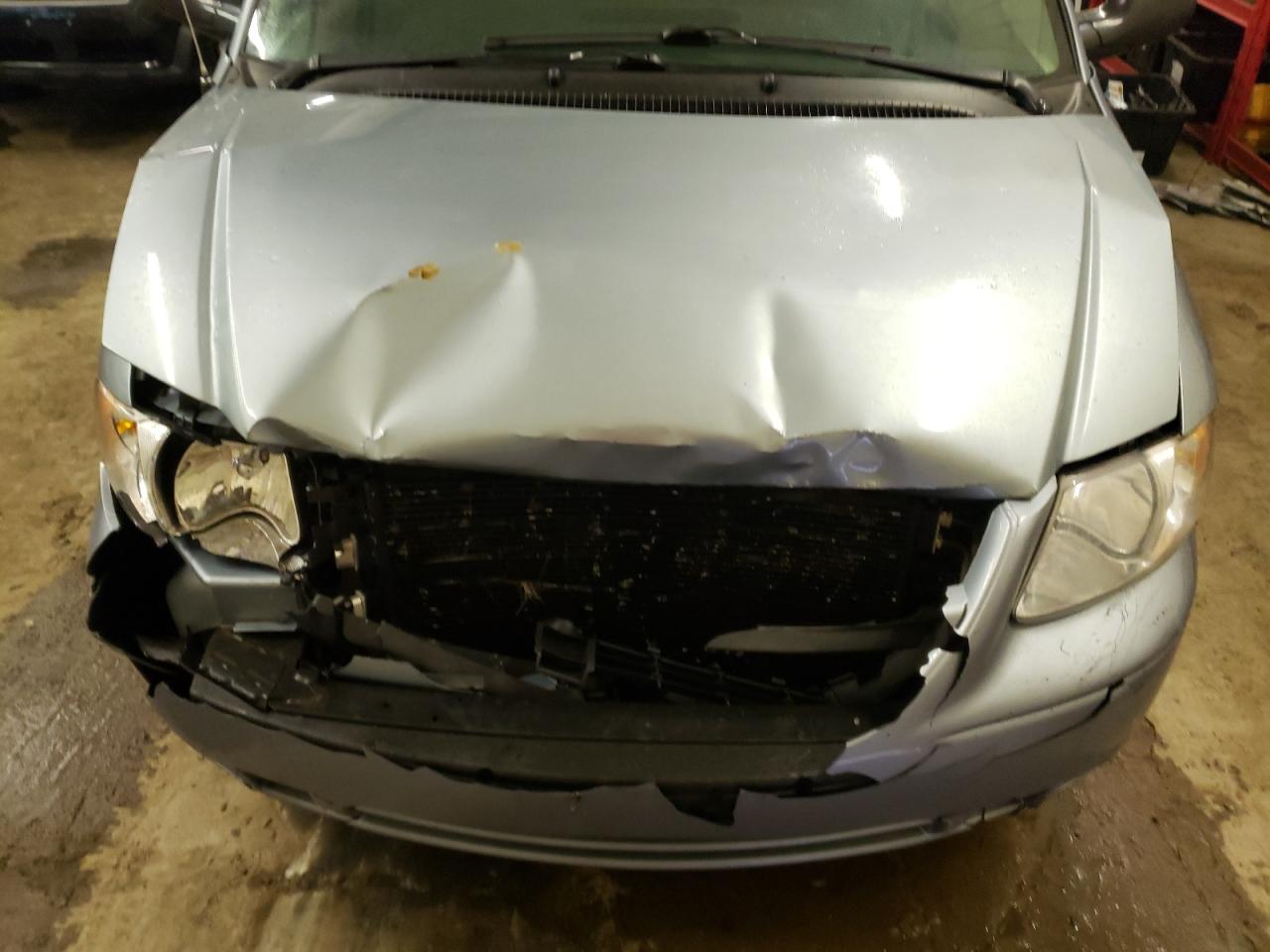 Photo 7 from auction – 2006 DODGE GRAND CARA with VIN 2D4GP44L26R758980