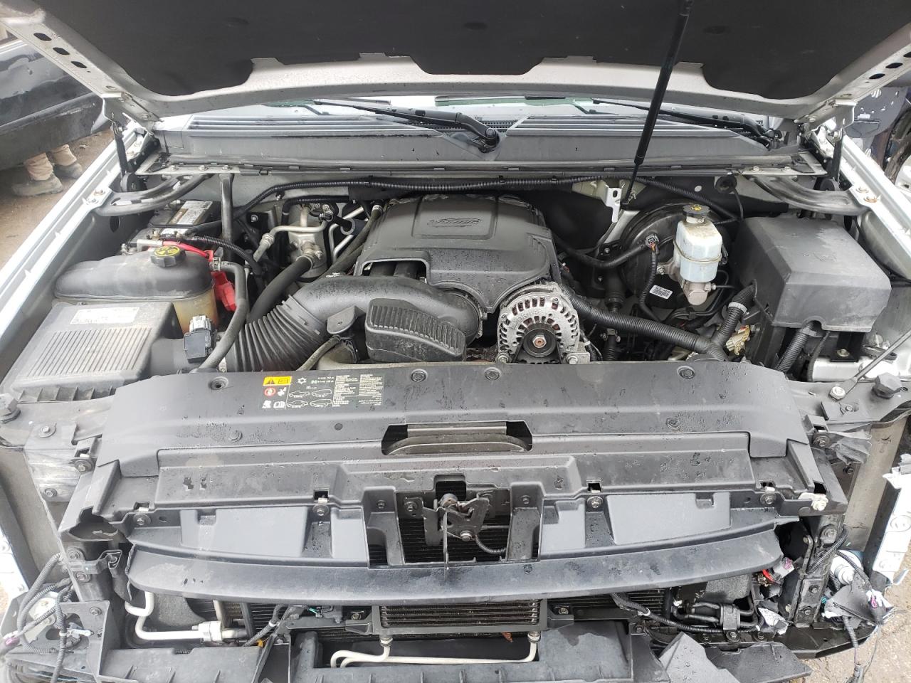 Photo 7 from auction – 2013 GMC YUKON SLT with VIN 1GKS1CE08DR117234