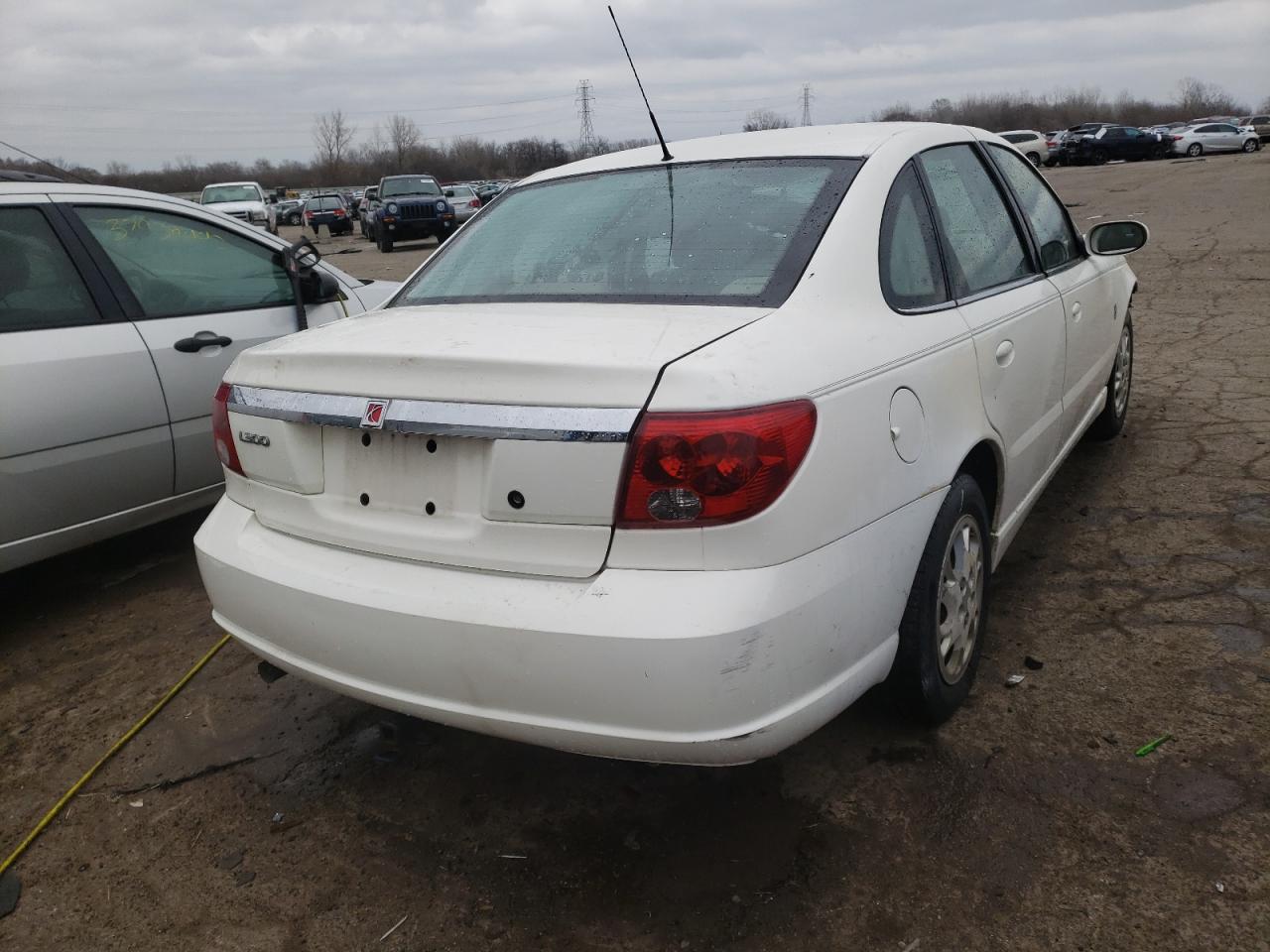 Photo 4 from auction – 2004 SATURN L300 LEVEL with VIN 1G8JC54F44Y503975