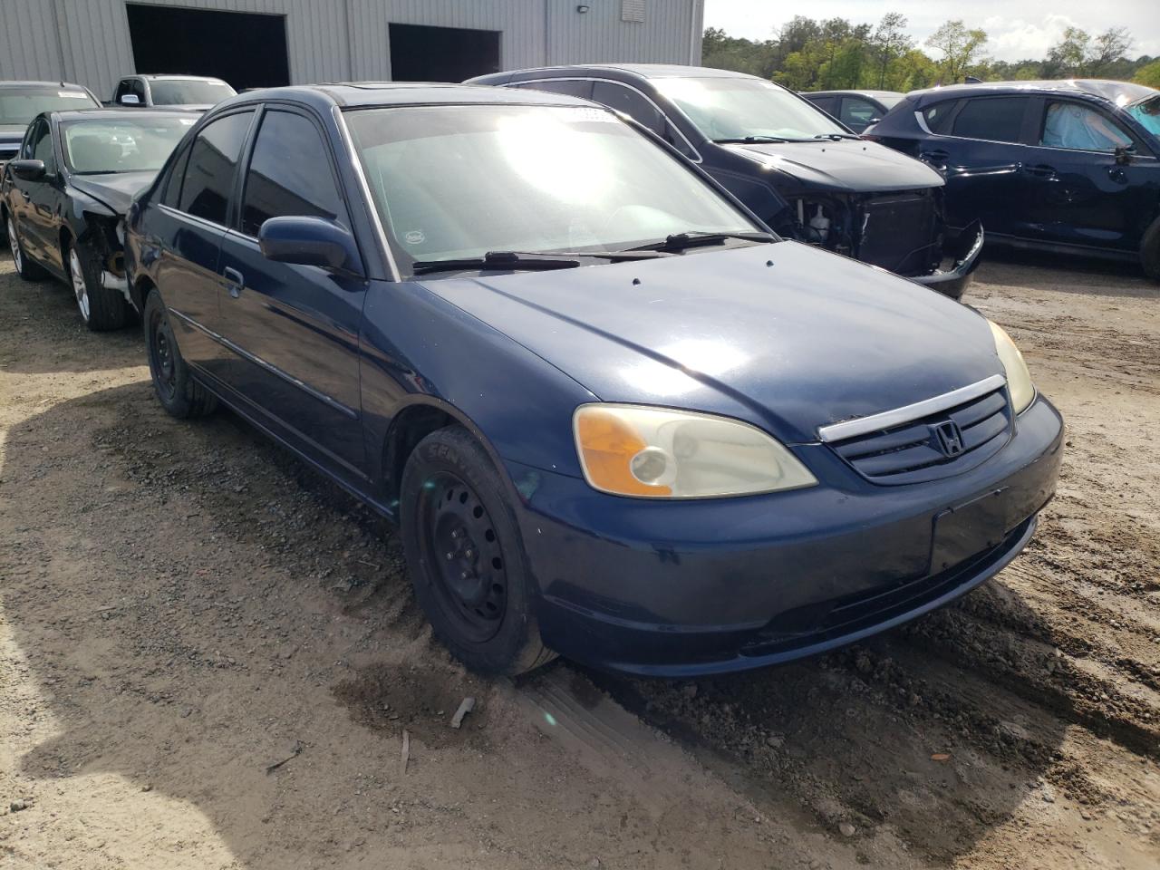 HONDA CIVIC 2002 with VIN 2HGES257X2H574641 - Photo from auction