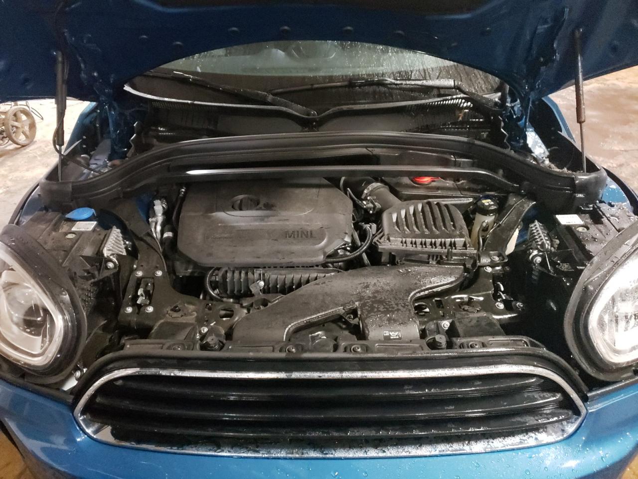 Photo 7 from auction – 2022 MINI COOPER COU with VIN WMZ23BR09N3N58661