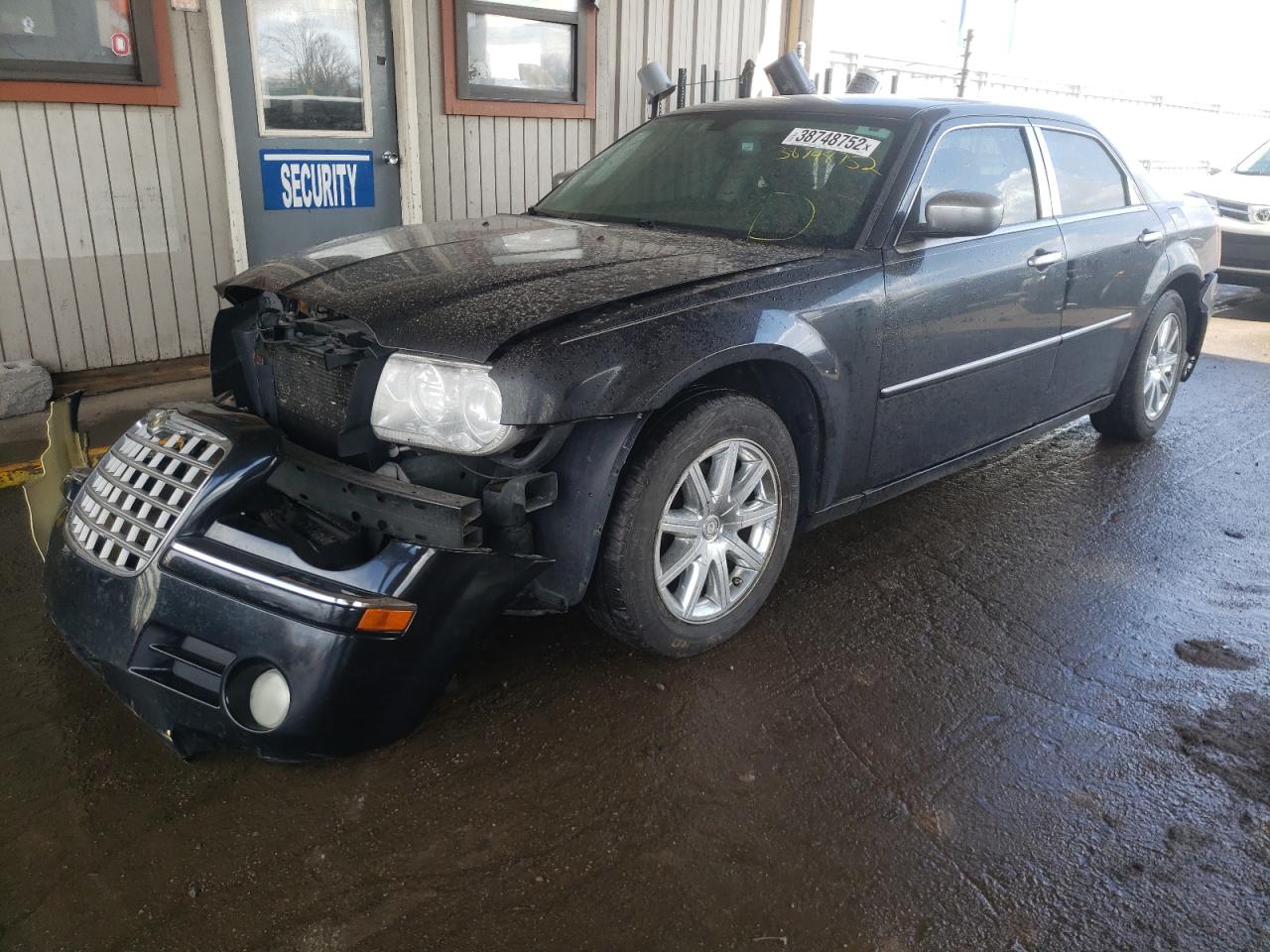 Photo 2 from auction – 2009 CHRYSLER 300 LIMITE with VIN 2C3LA33V39H527868