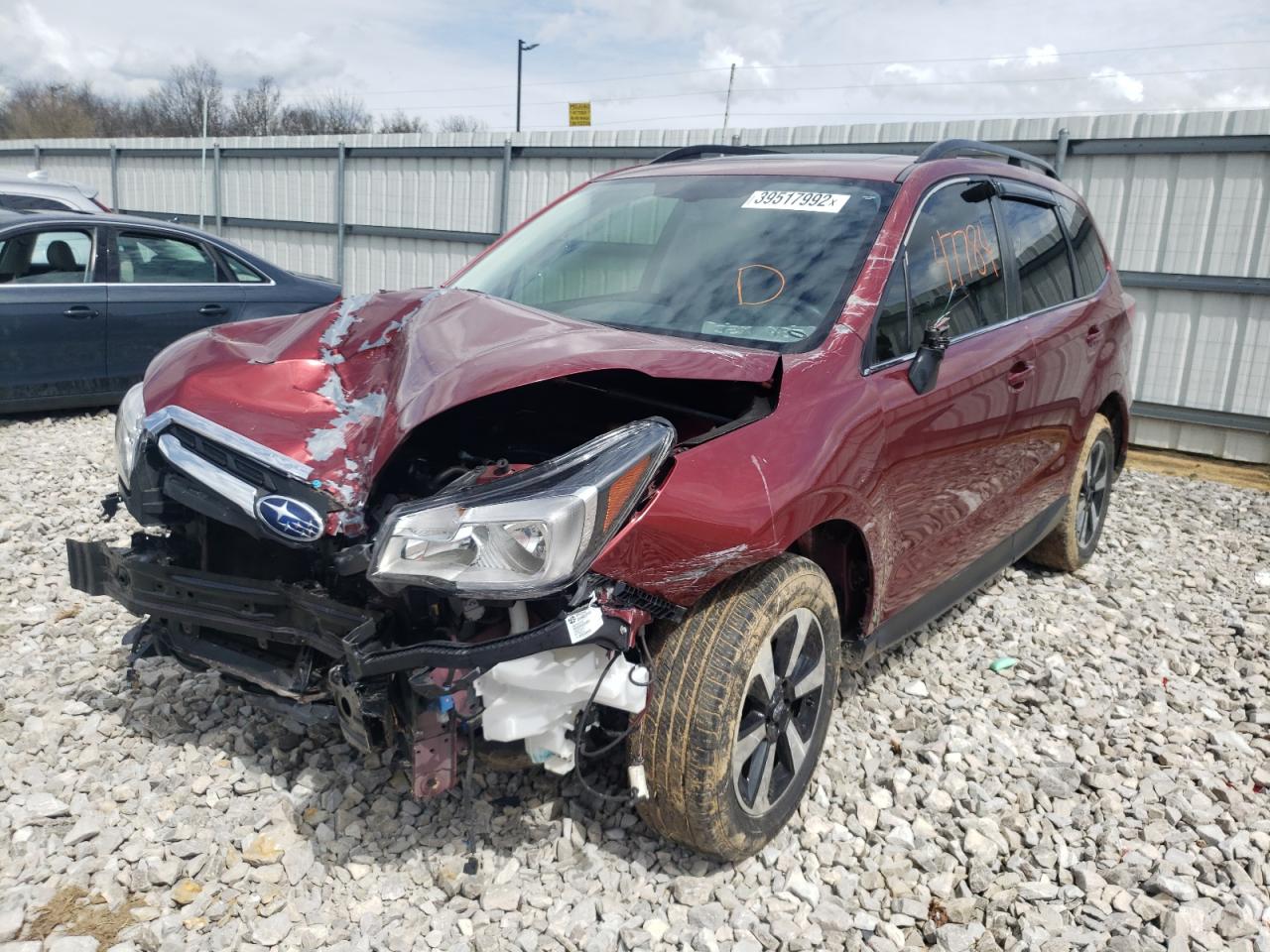 Photo 2 from auction – 2017 SUBARU FORESTER 2 with VIN JF2SJAJC2HH403769