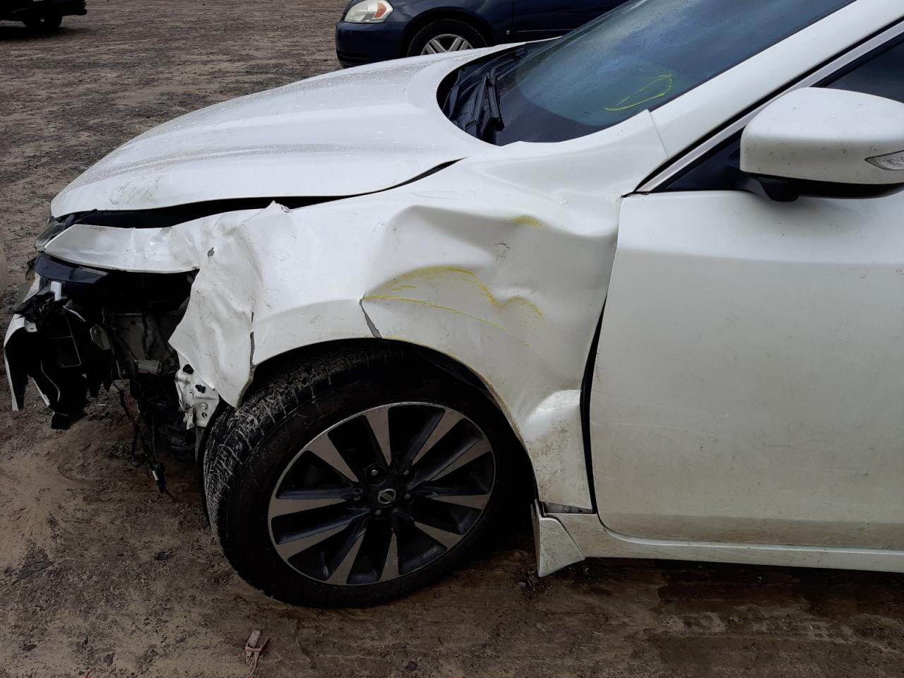 Photo 9 from auction – 2016 NISSAN ALTIMA 2.5 with VIN 1N4AL3AP8GC221661