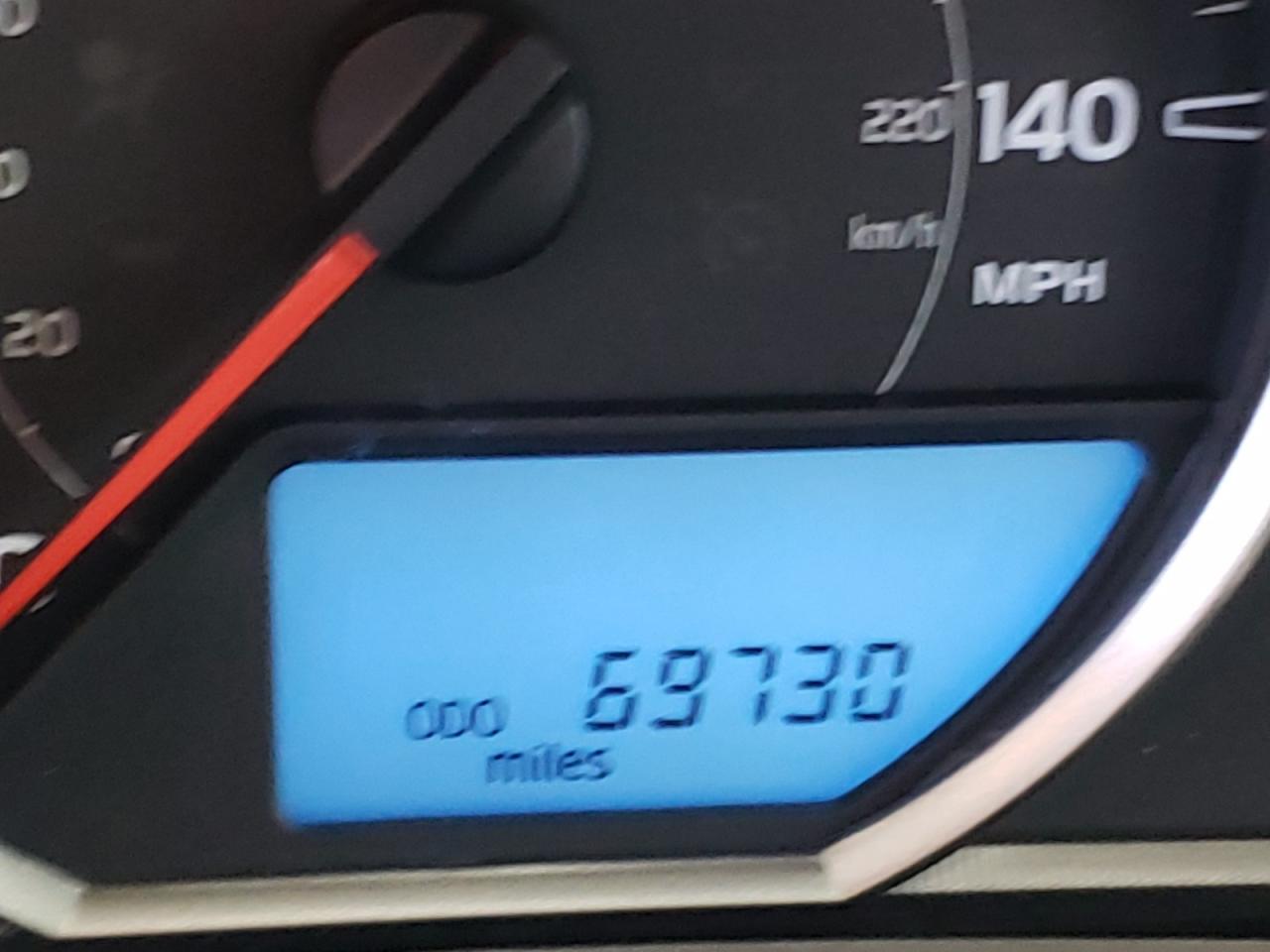 Photo 8 from auction – 2014 TOYOTA RAV4 XLE with VIN 2T3WFREV7EW126179