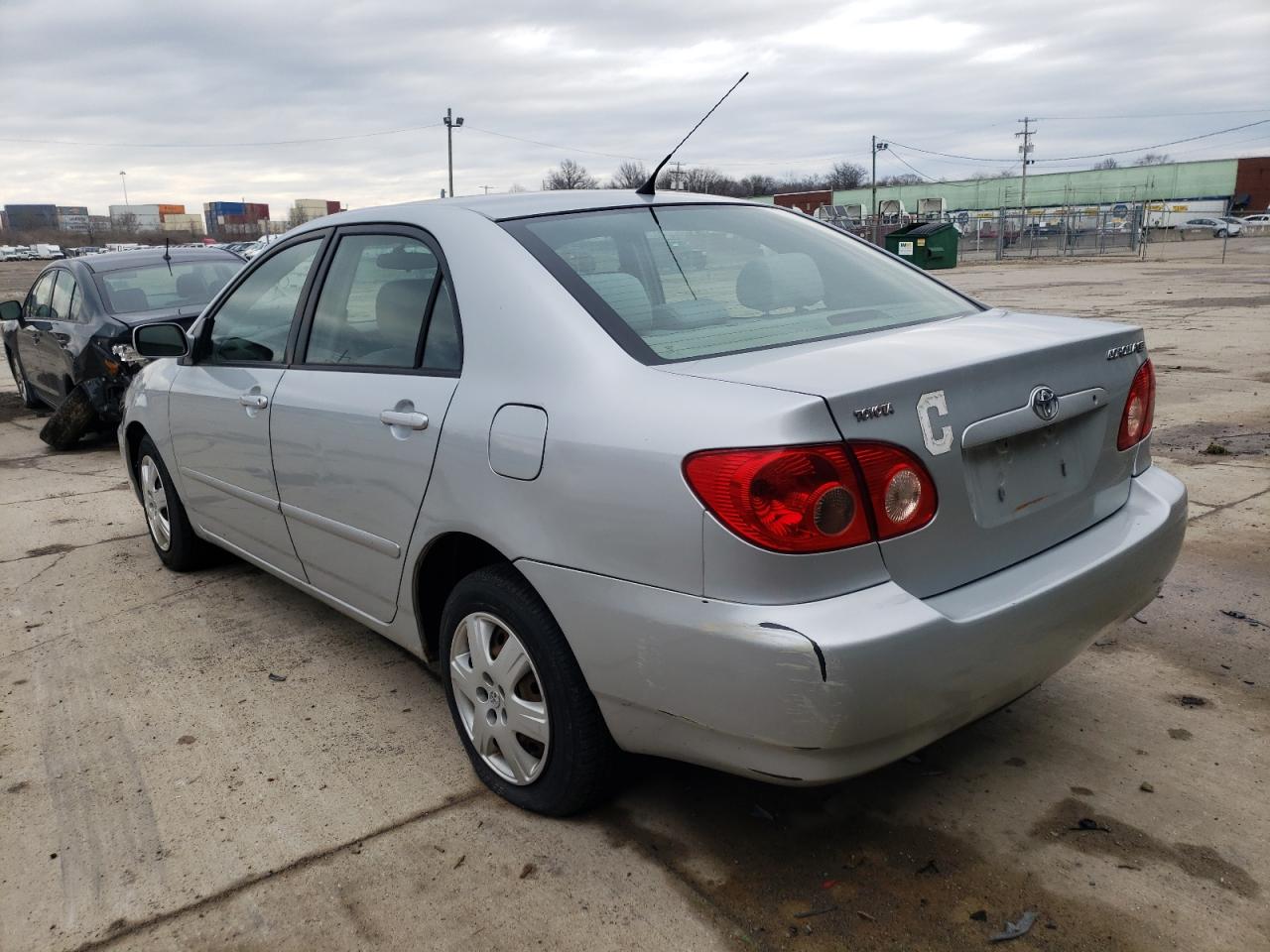 Photo 3 from auction – 2005 TOYOTA COROLLA CE with VIN 1NXBR32E75Z542829
