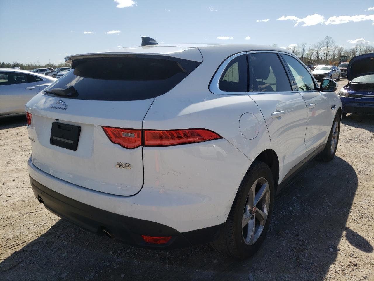Photo 4 from auction – 2020 JAGUAR F-PACE with VIN SADCS2FX4LA643476