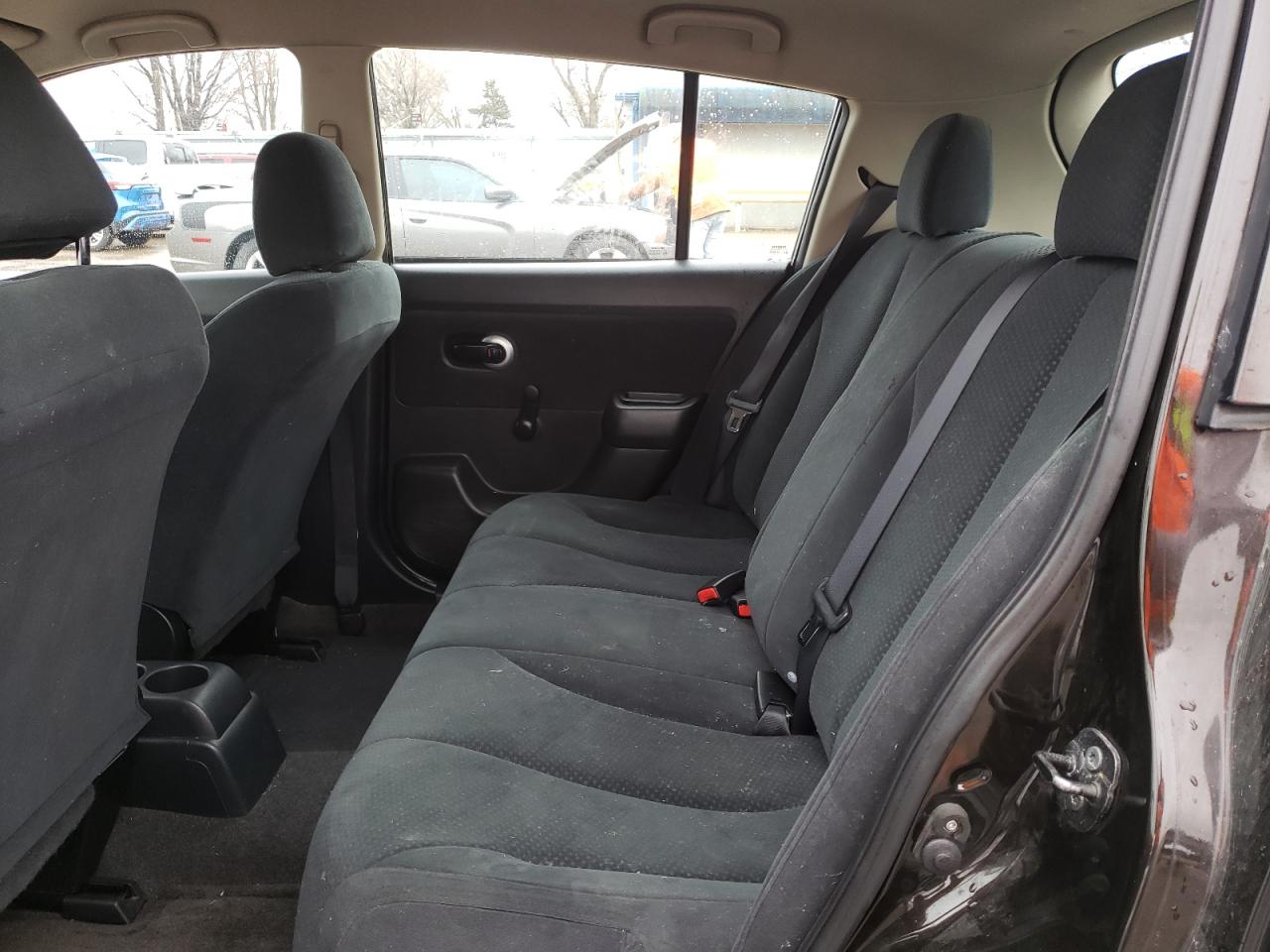 Photo 6 from auction – 2011 NISSAN VERSA S with VIN 3N1BC1CP3BL359947