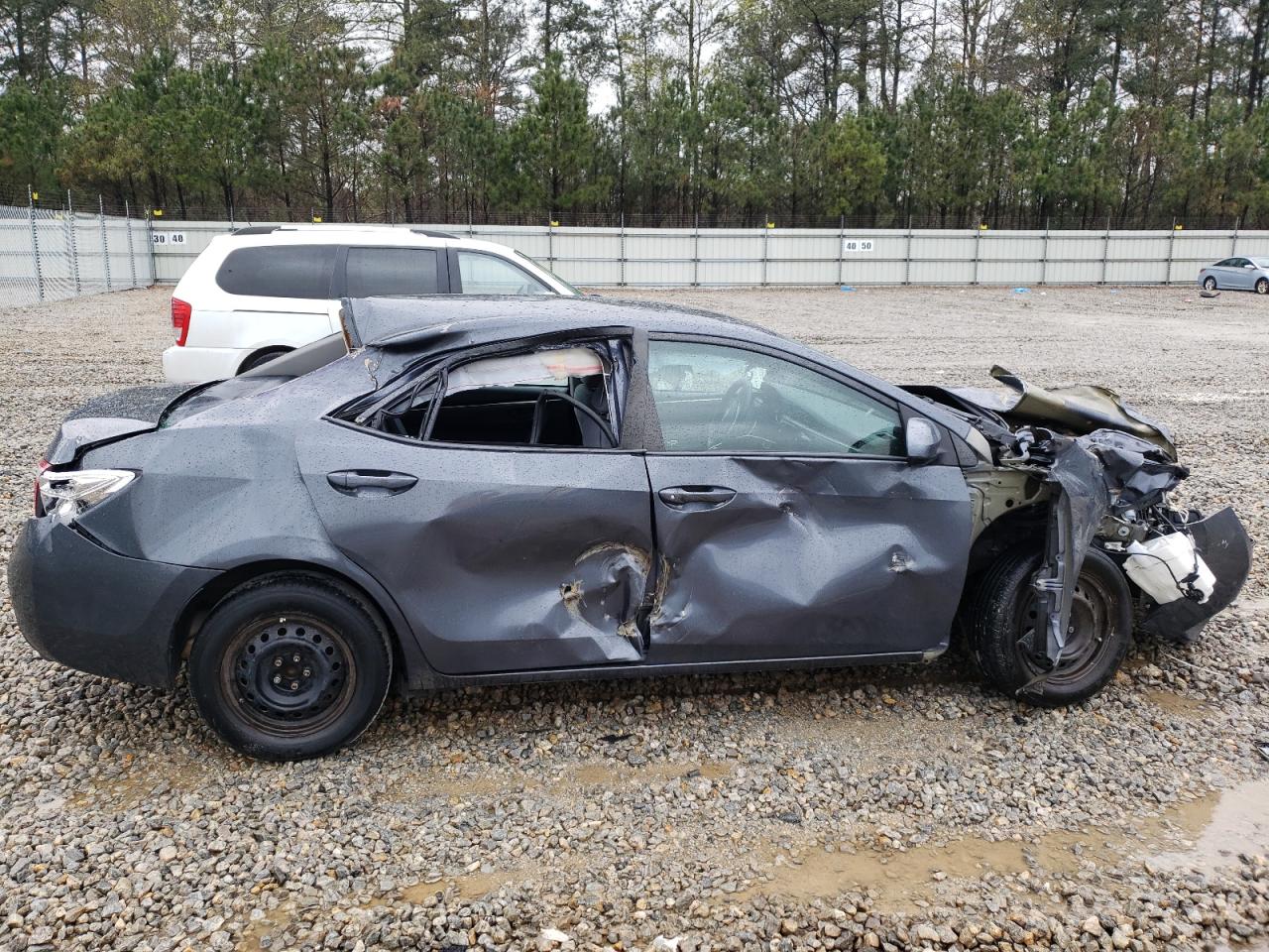 Photo 9 from auction – 2016 TOYOTA COROLLA L with VIN 5YFBURHE9GP558236