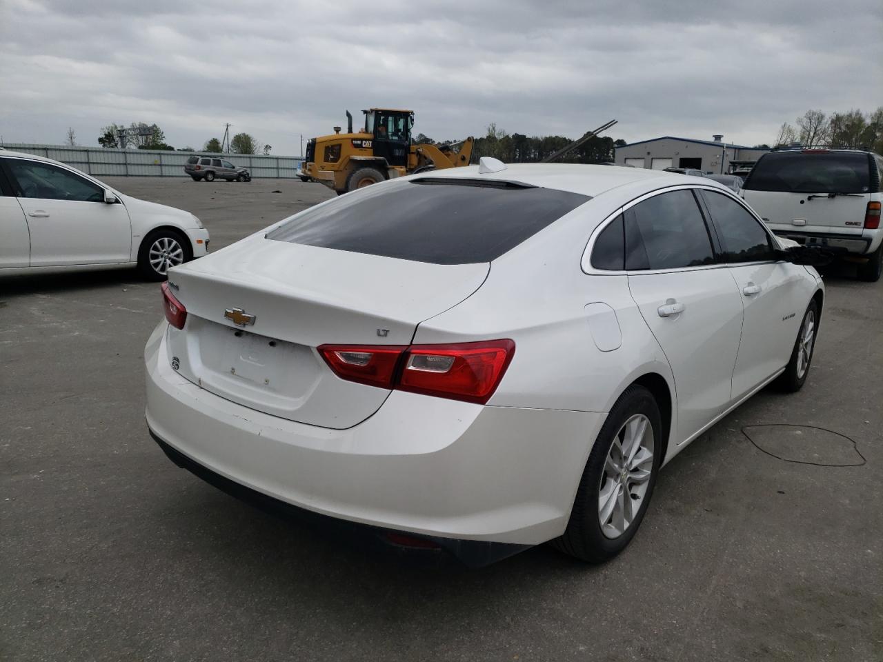 Photo 4 from auction – 2016 CHEVROLET MALIBU LT with VIN 1G1ZE5ST2GF193118