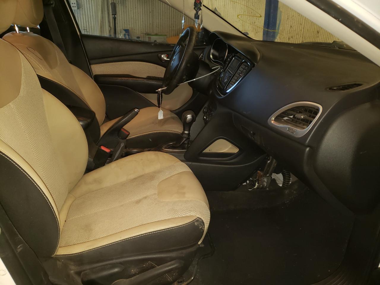 Photo 5 from auction – 2015 DODGE DART SXT with VIN 1C3CDFBB3FD319434