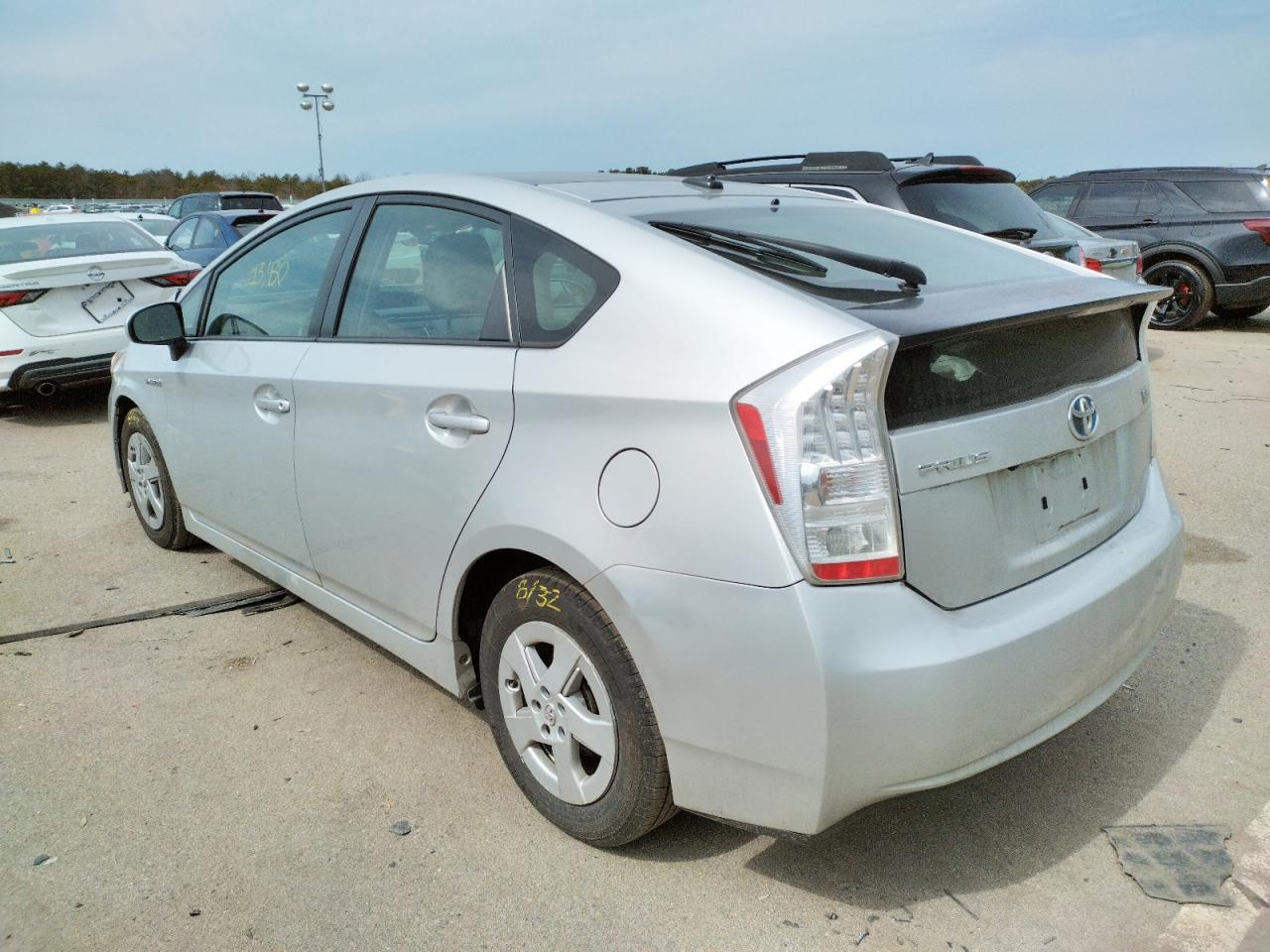 Photo 3 from auction – 2010 TOYOTA PRIUS with VIN JTDKN3DU1A0183645