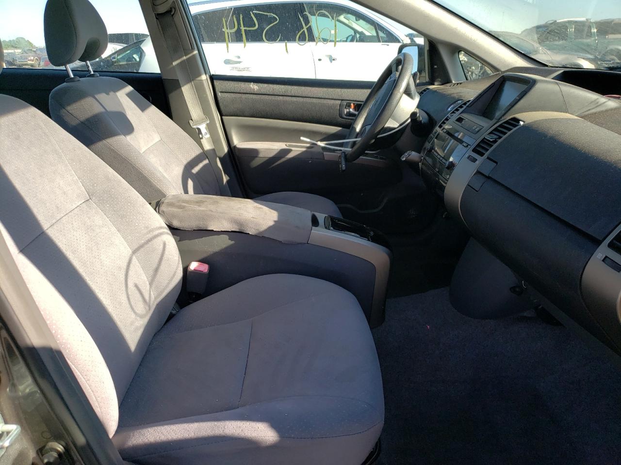 Photo 5 from auction – 2008 TOYOTA PRIUS with VIN JTDKB20U883298129