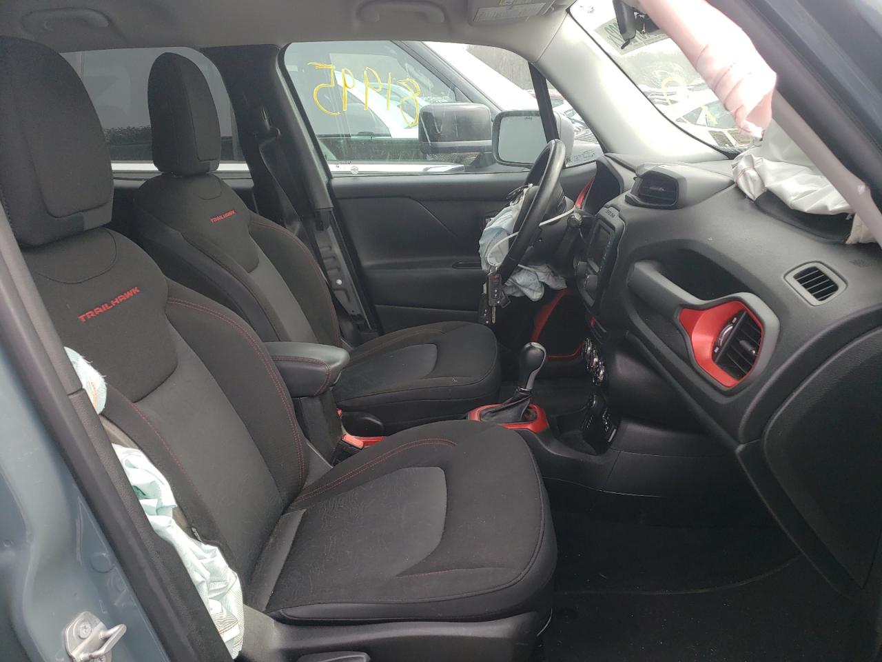 Photo 5 from auction – 2015 JEEP RENEGADE T with VIN ZACCJBCT0FPB57701