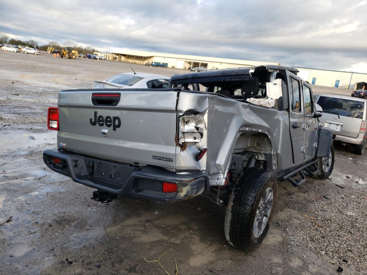 Photo 4 from auction – 2020 JEEP GLADIATOR with VIN 1C6HJTAG8LL211888