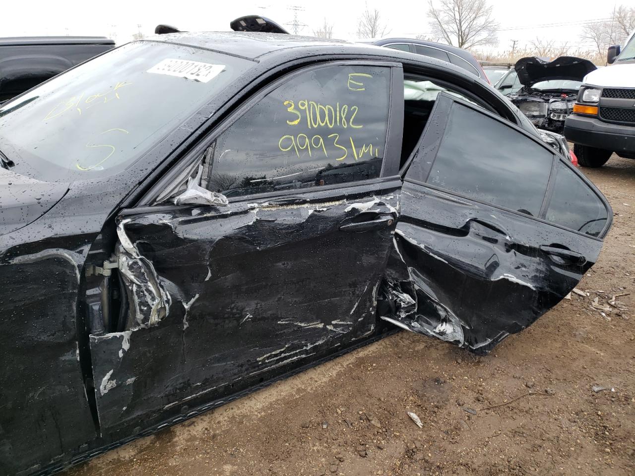 Photo 9 from auction – 2015 BMW 328 XI with VIN WBA3B3C51FF547913