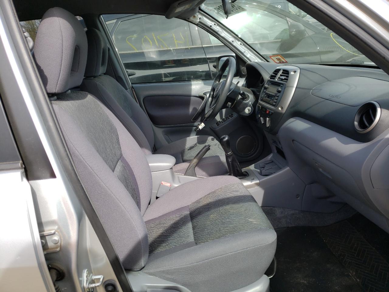 Photo 5 from auction – 2002 TOYOTA RAV4 with VIN JTEHH20V326031161